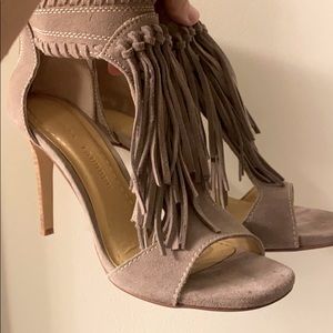 Chinese Laundry size 8.5 fringe heel.